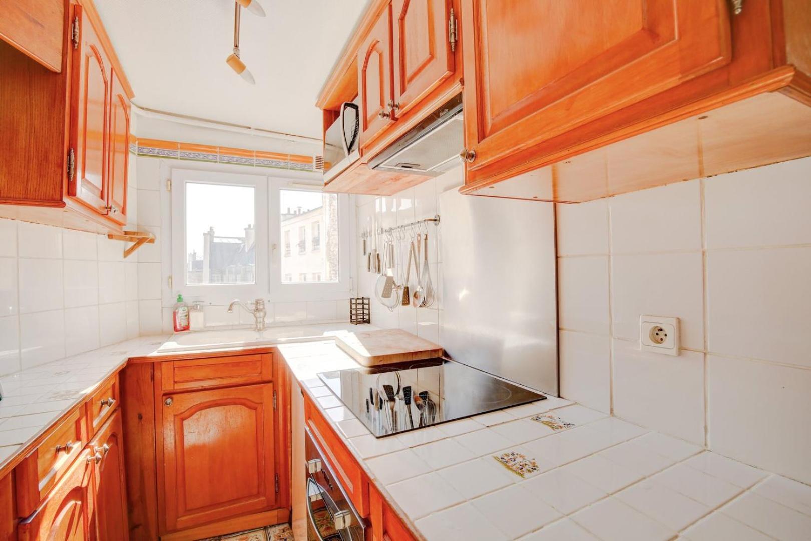 Ferienwohnung La Tour Des Dames Paris Exterior foto